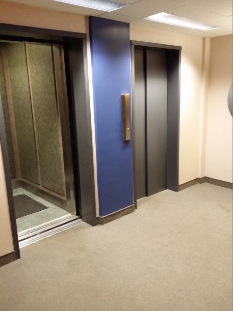 Modern / Updated Elevators on Level 4